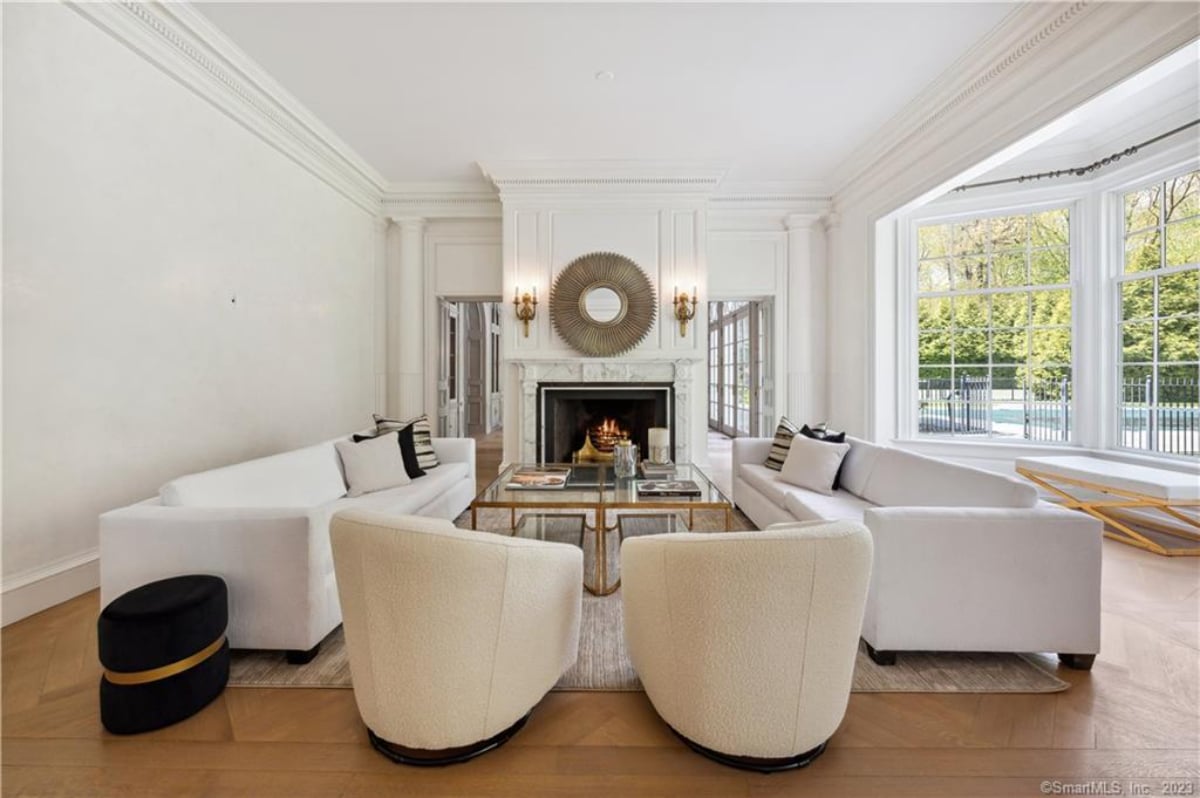 Sitting area