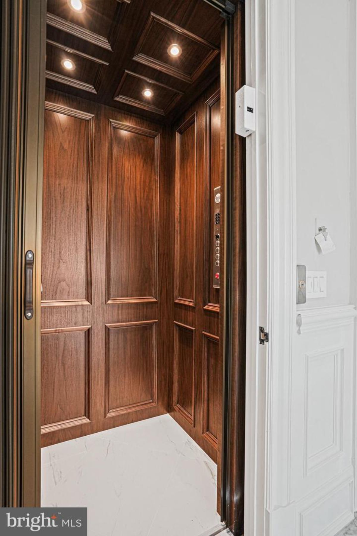 Elevator