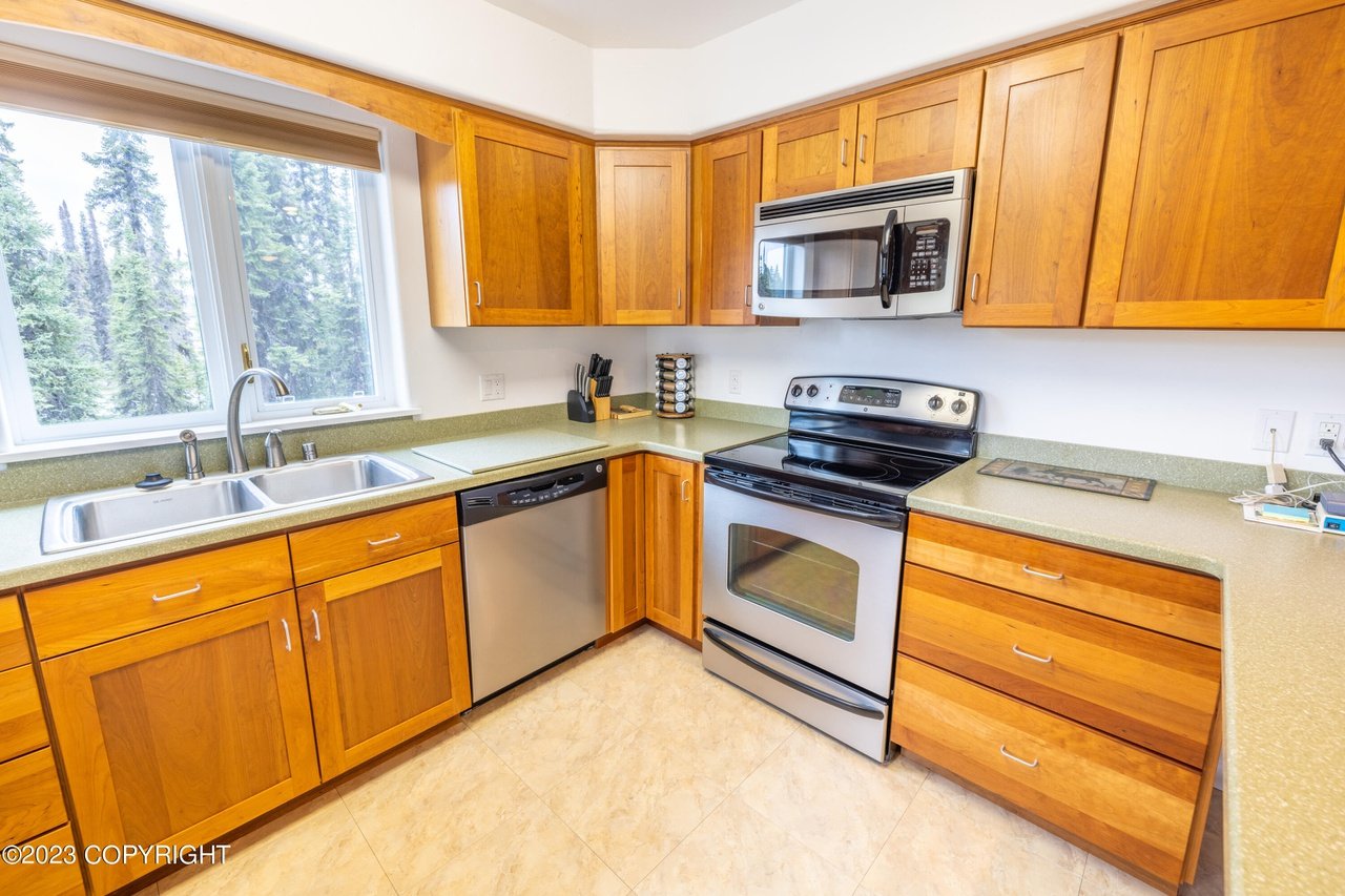 Spacious kitchen.