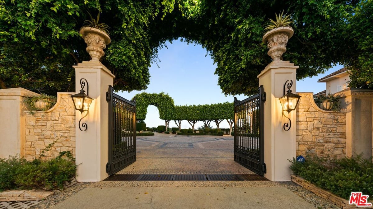Another entrance gate