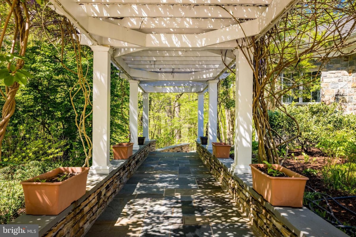Pathway to gazebo