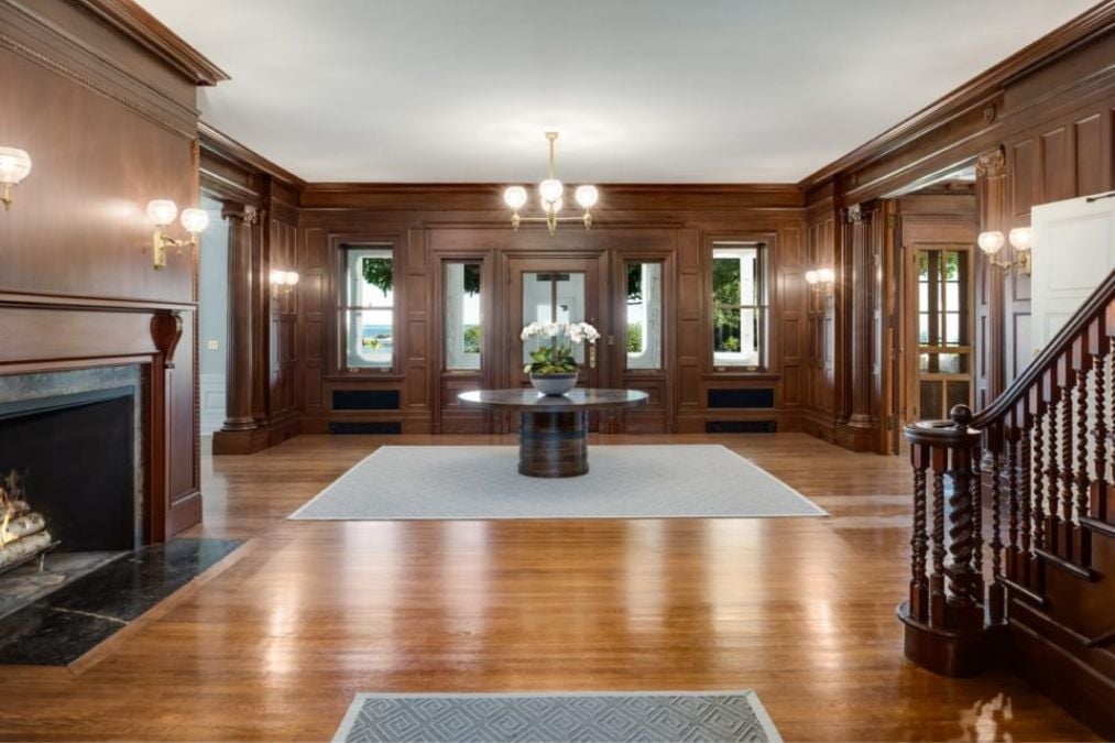 Living room with a fire place