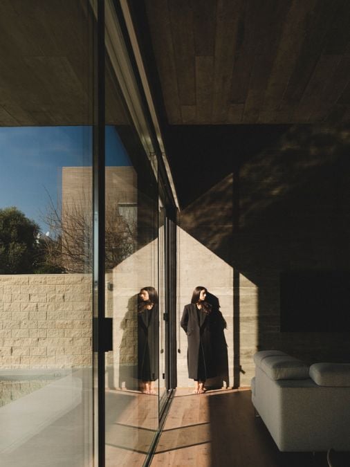Floor to ceiling sliding glass door