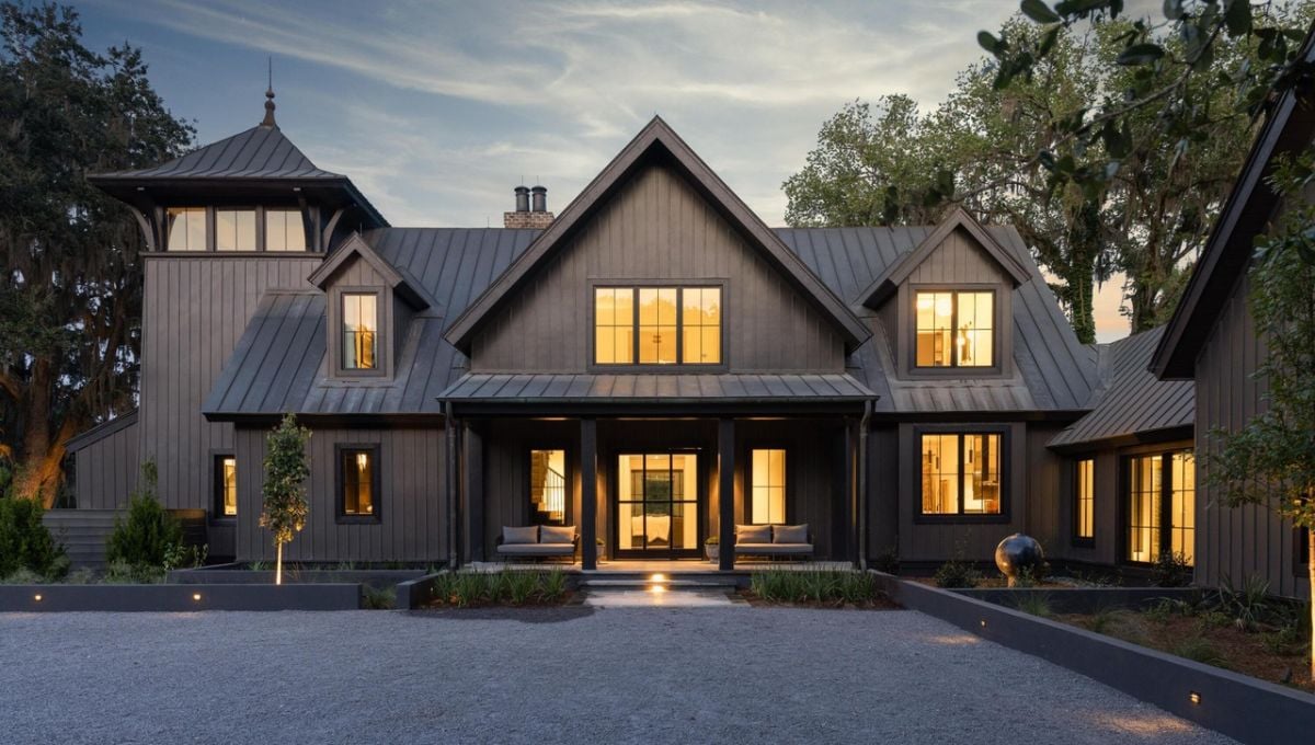 Front view of the 9,286 Sq. Ft. Mansion in Johns Island, SC.
