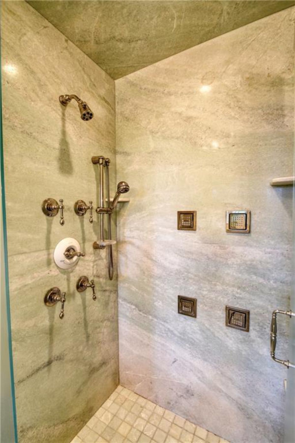 Shower area