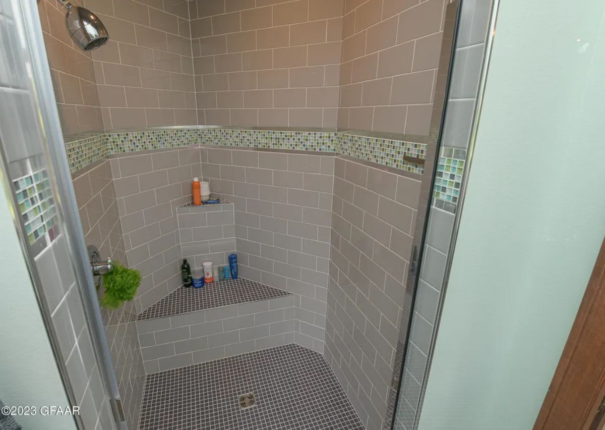 Shower area