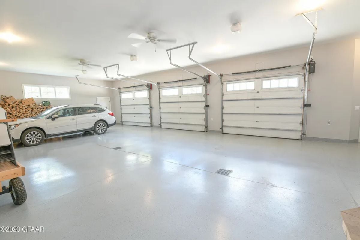 Car Garage