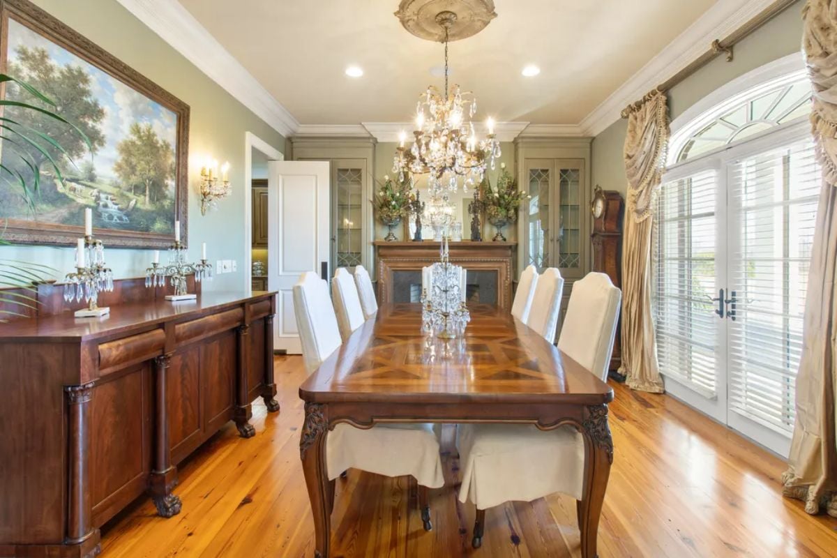 Dining room