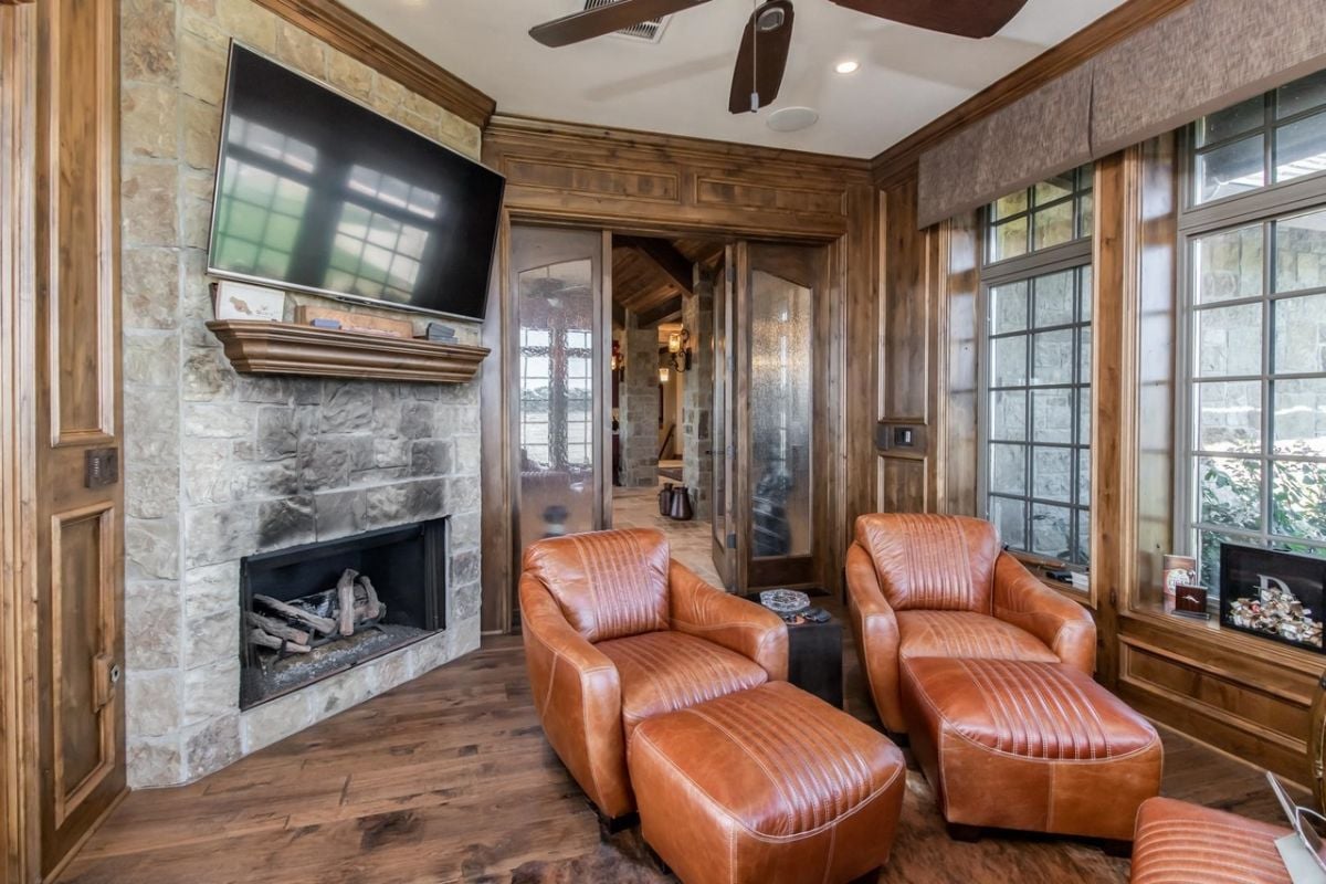 Fireplace