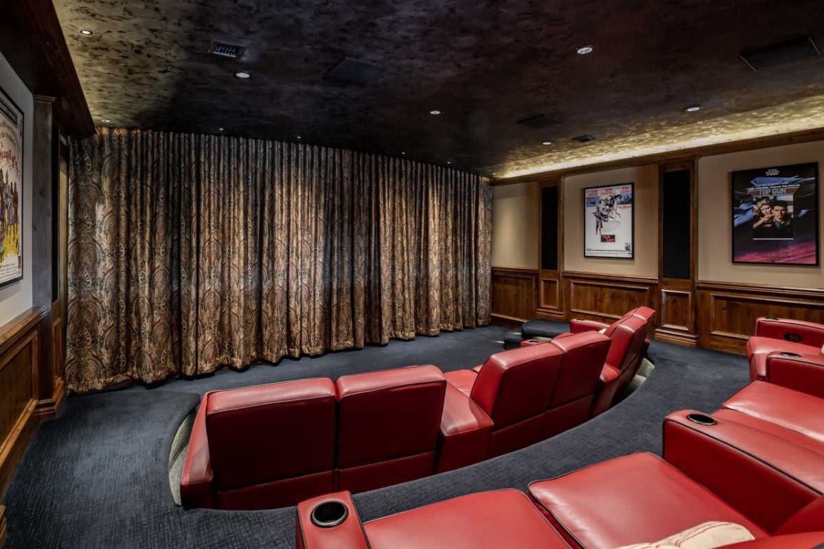 Theater room