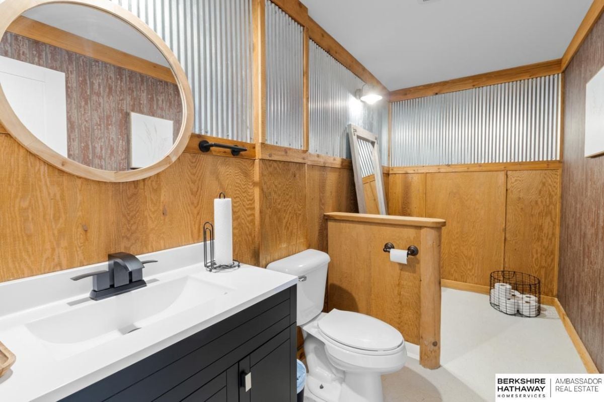Bathroo