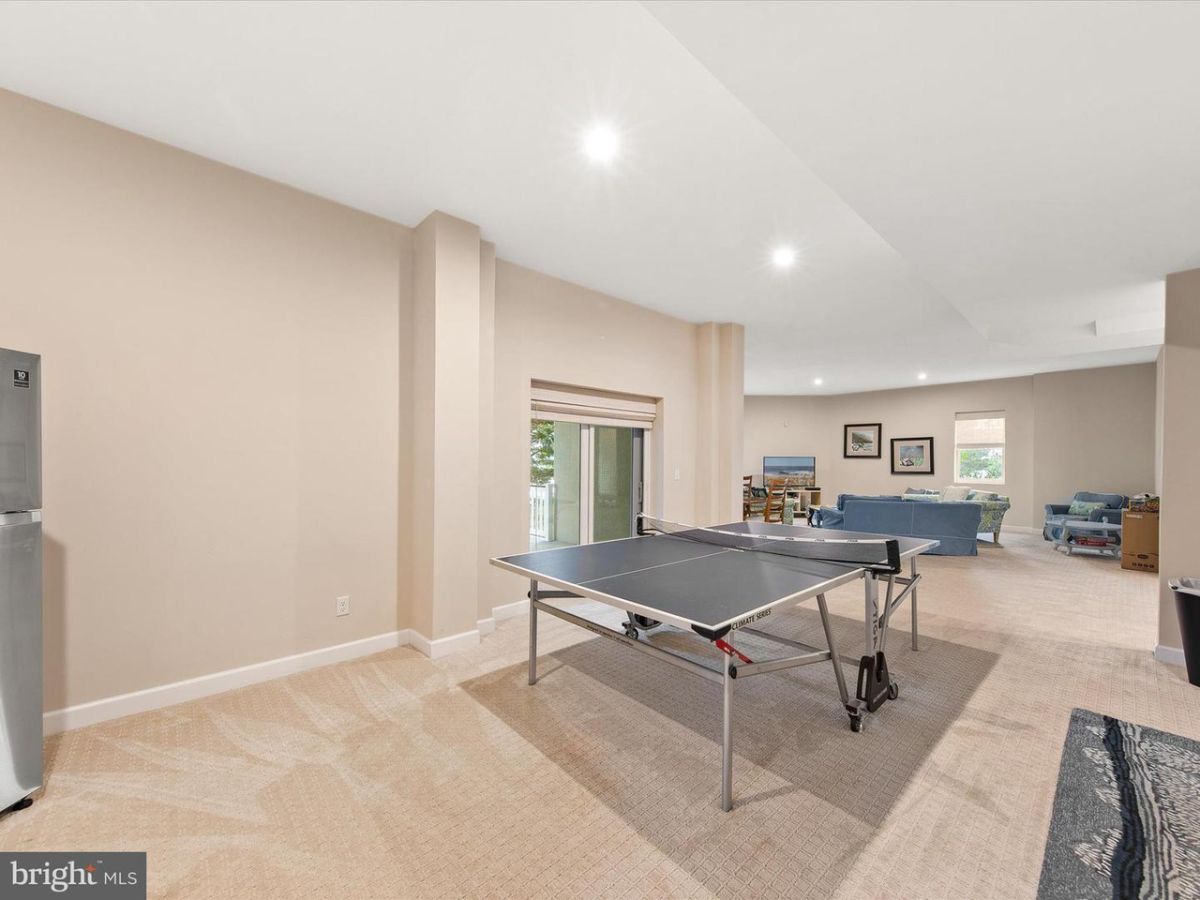 Table tennis