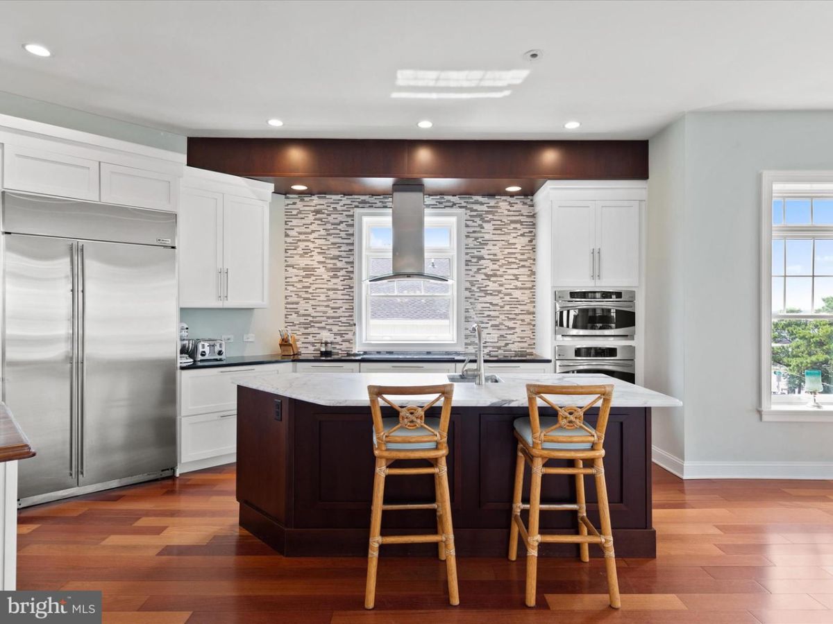 Kitchen area