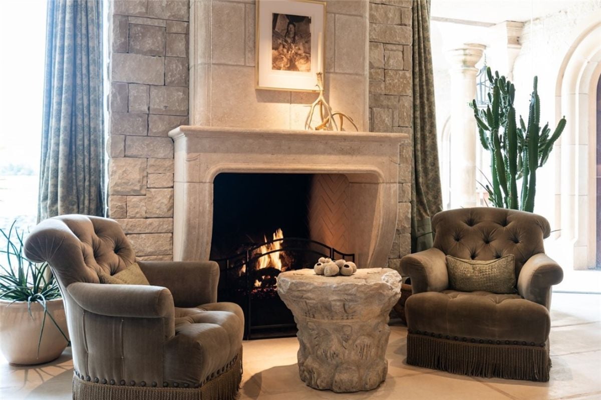 Fireplace