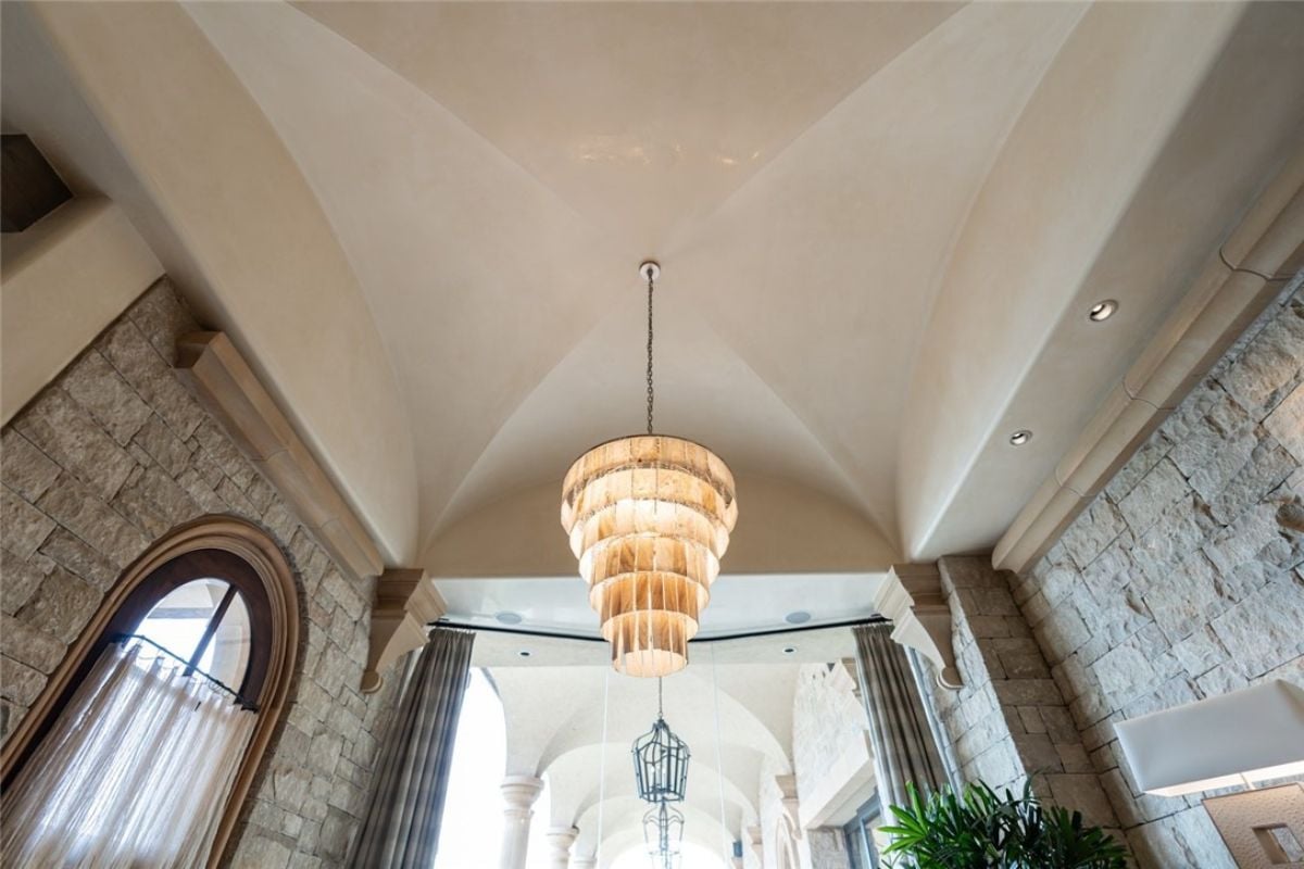 Chandelier