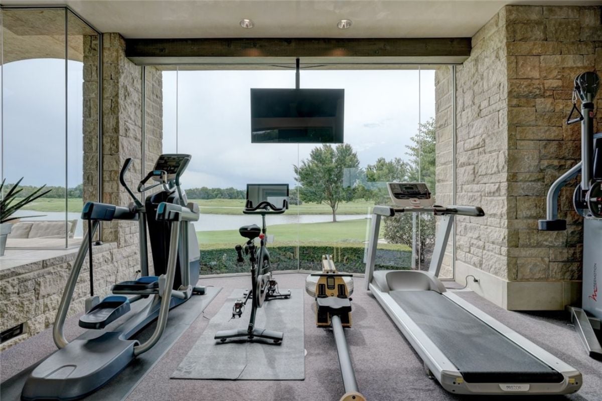 Gym room