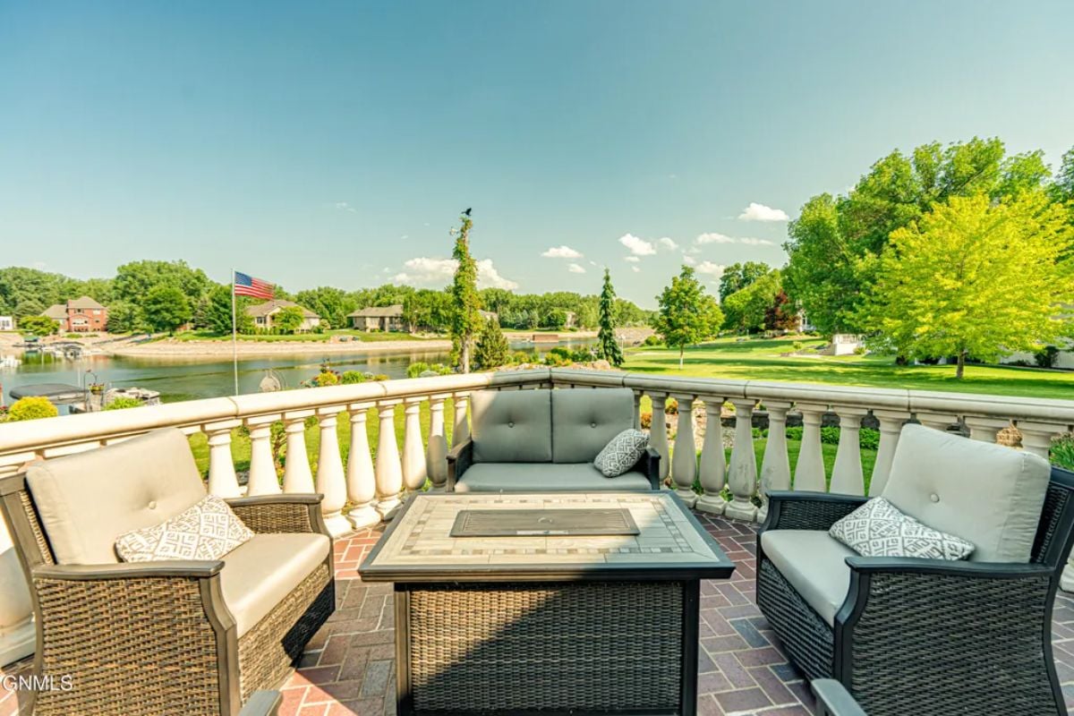 Living space outdoor