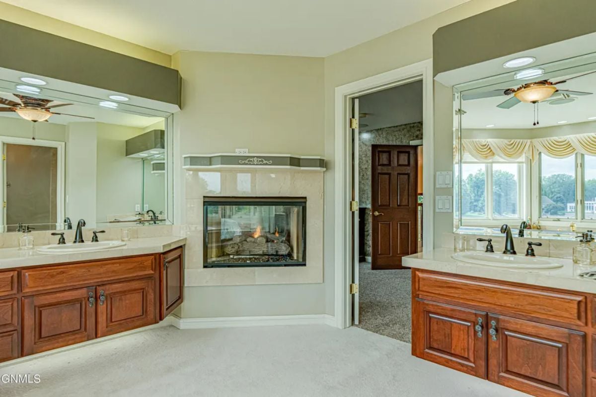 Bathroom's fireplace