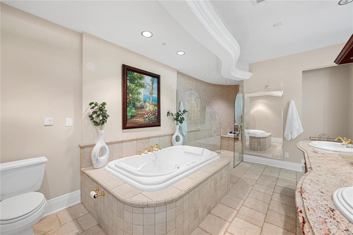 Bathtub
