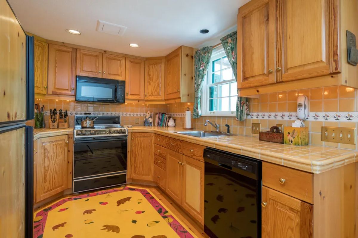Kitchen area