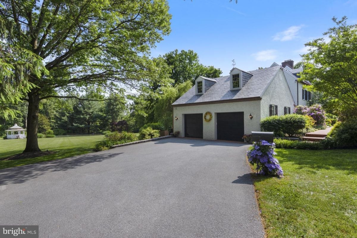 Car Garage