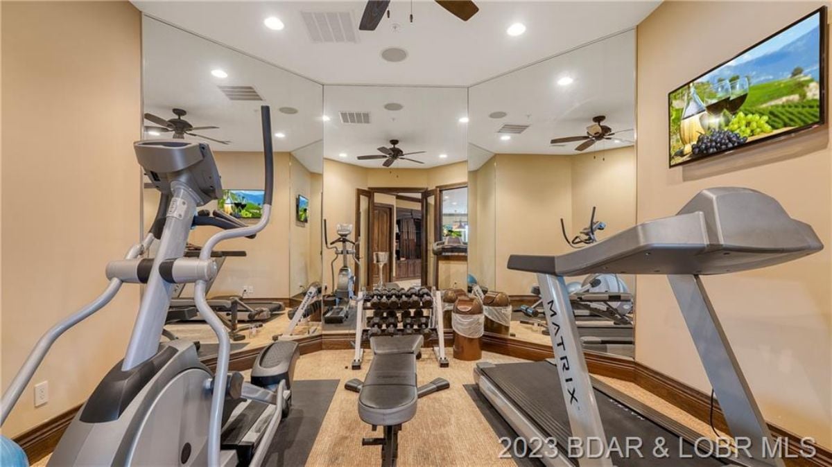 Gym room