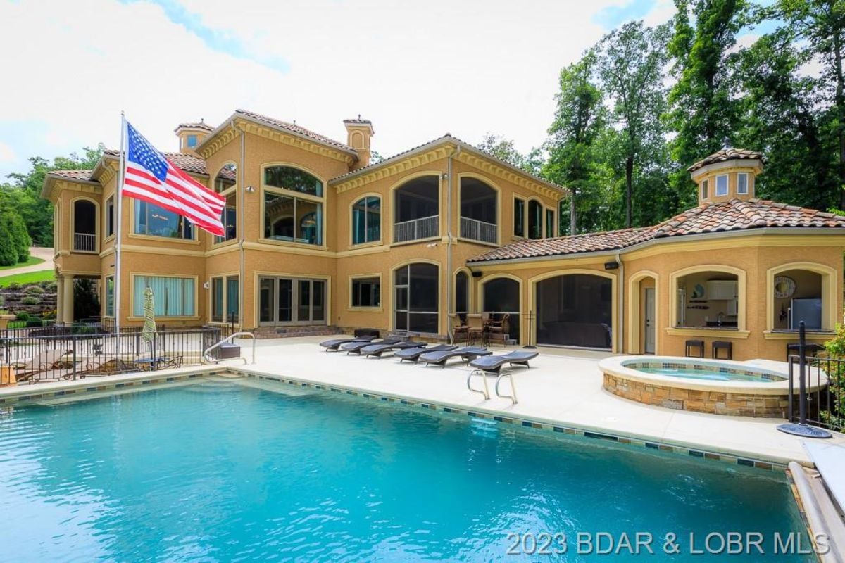Pool area