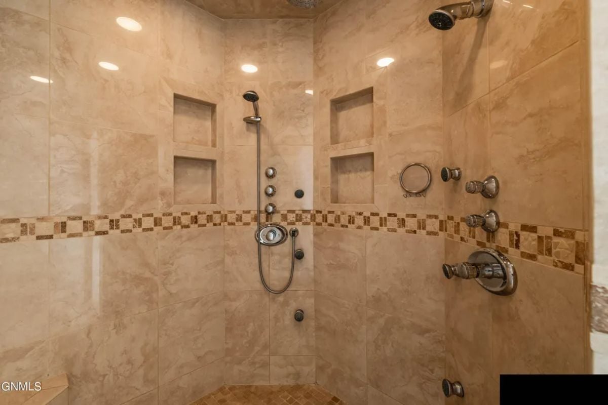 Shower area