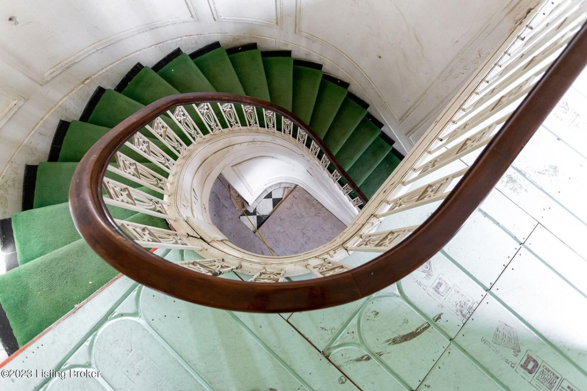 Spiral stairs