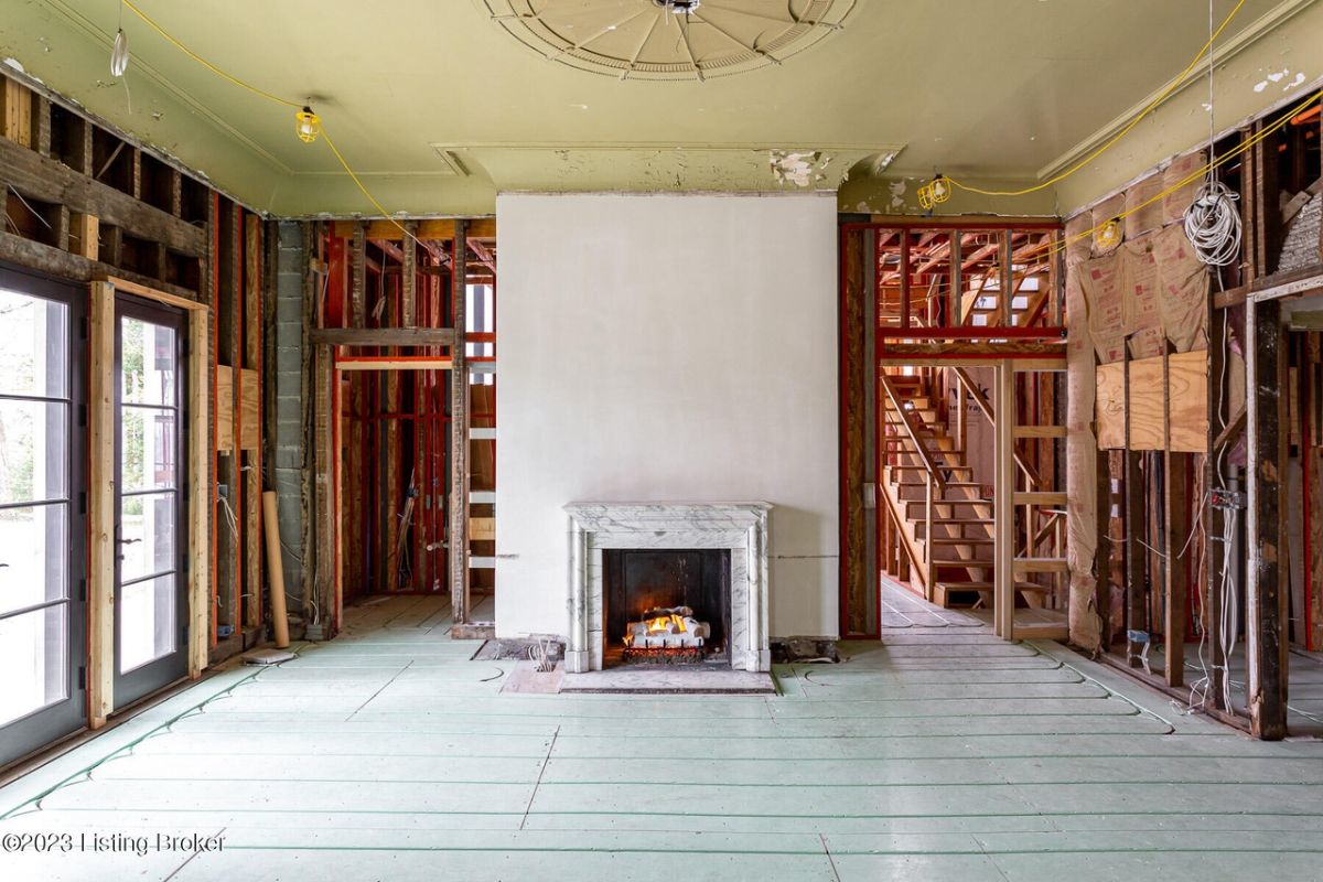 Fireplace