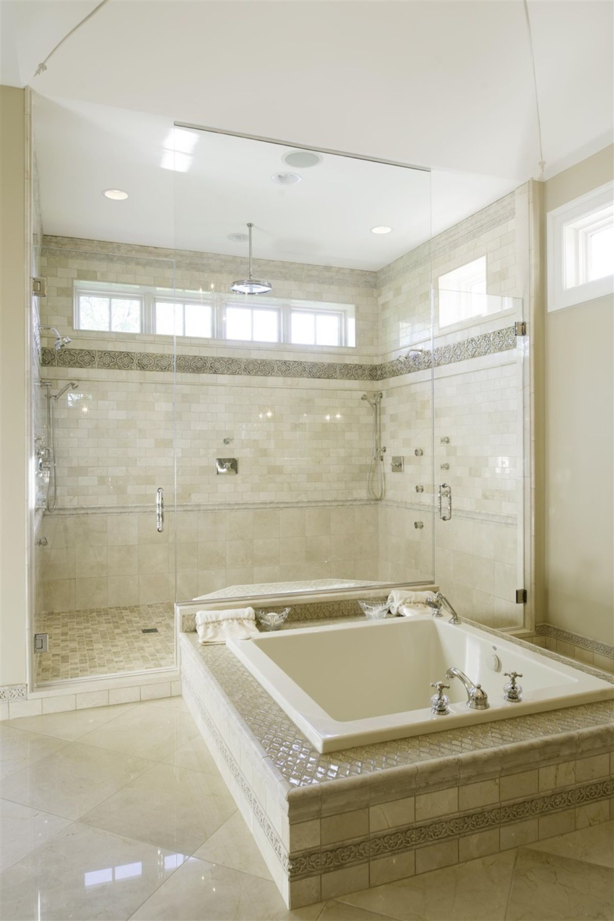 Bathroom's bathtub