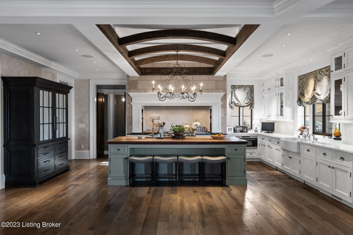 Kitchen area