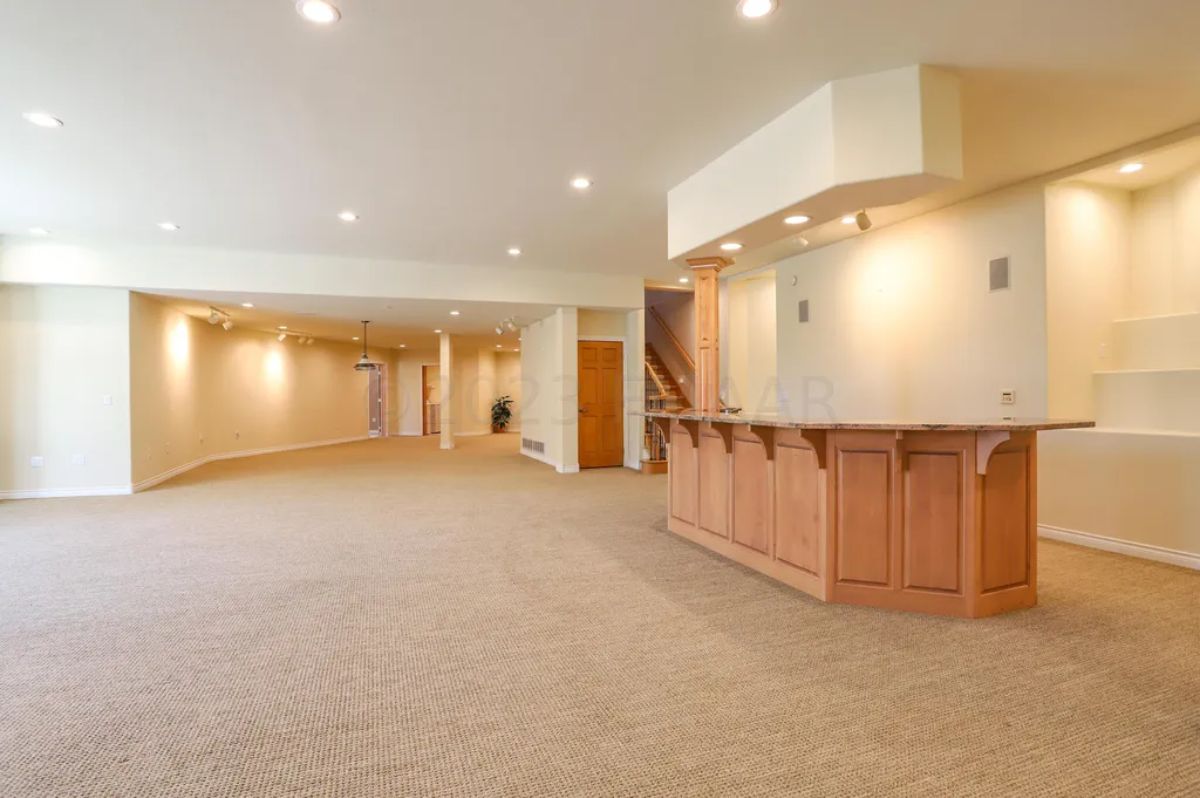 Entertainment room