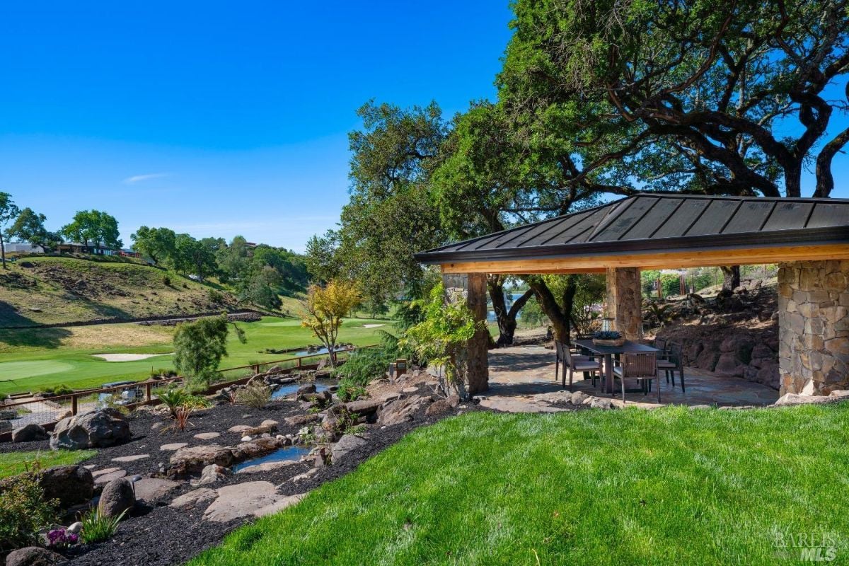 Garden pavilion