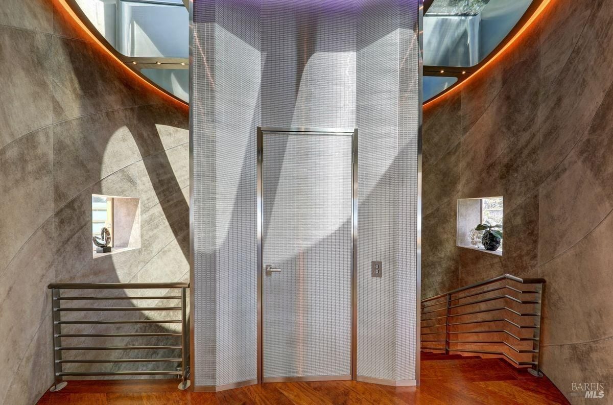 Elevator