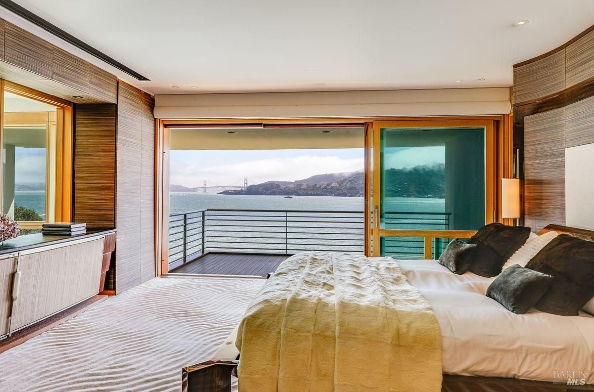 Master's bedroom's bed and balcony
