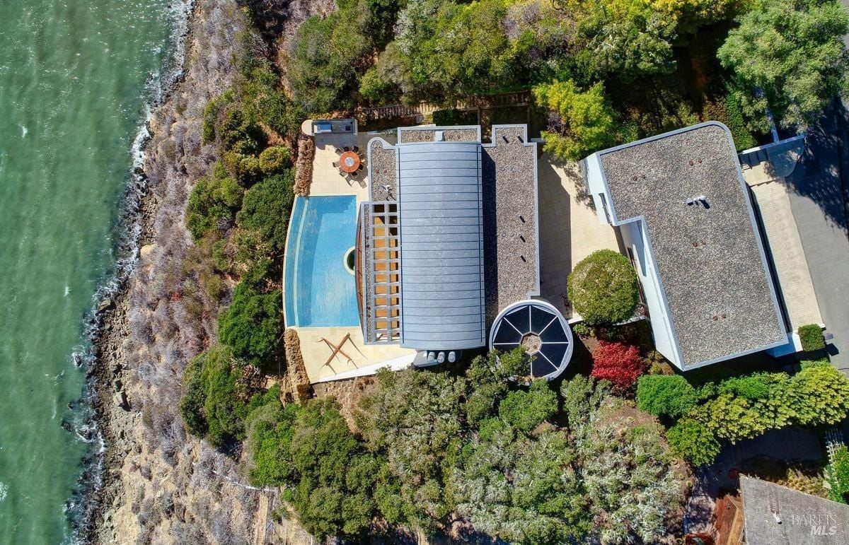 Aerial rooftop view