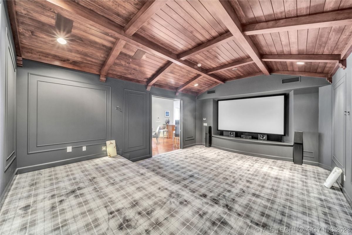 Theater room