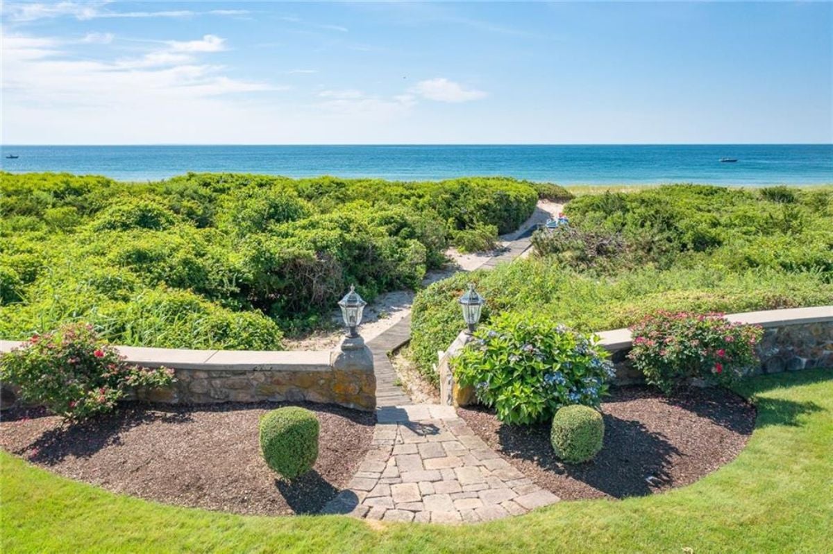 Walkway to the sea