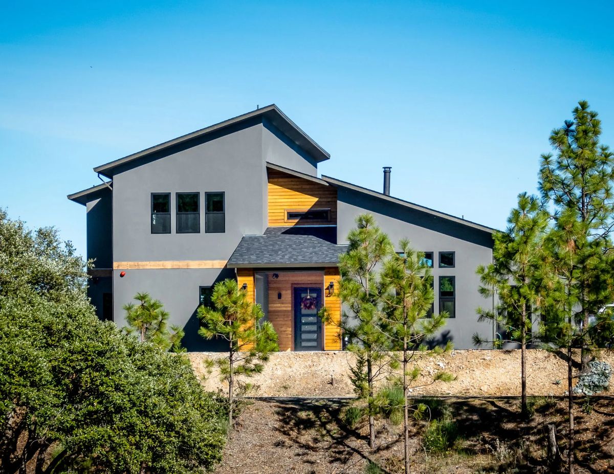 House's exterior in a modern colored style.