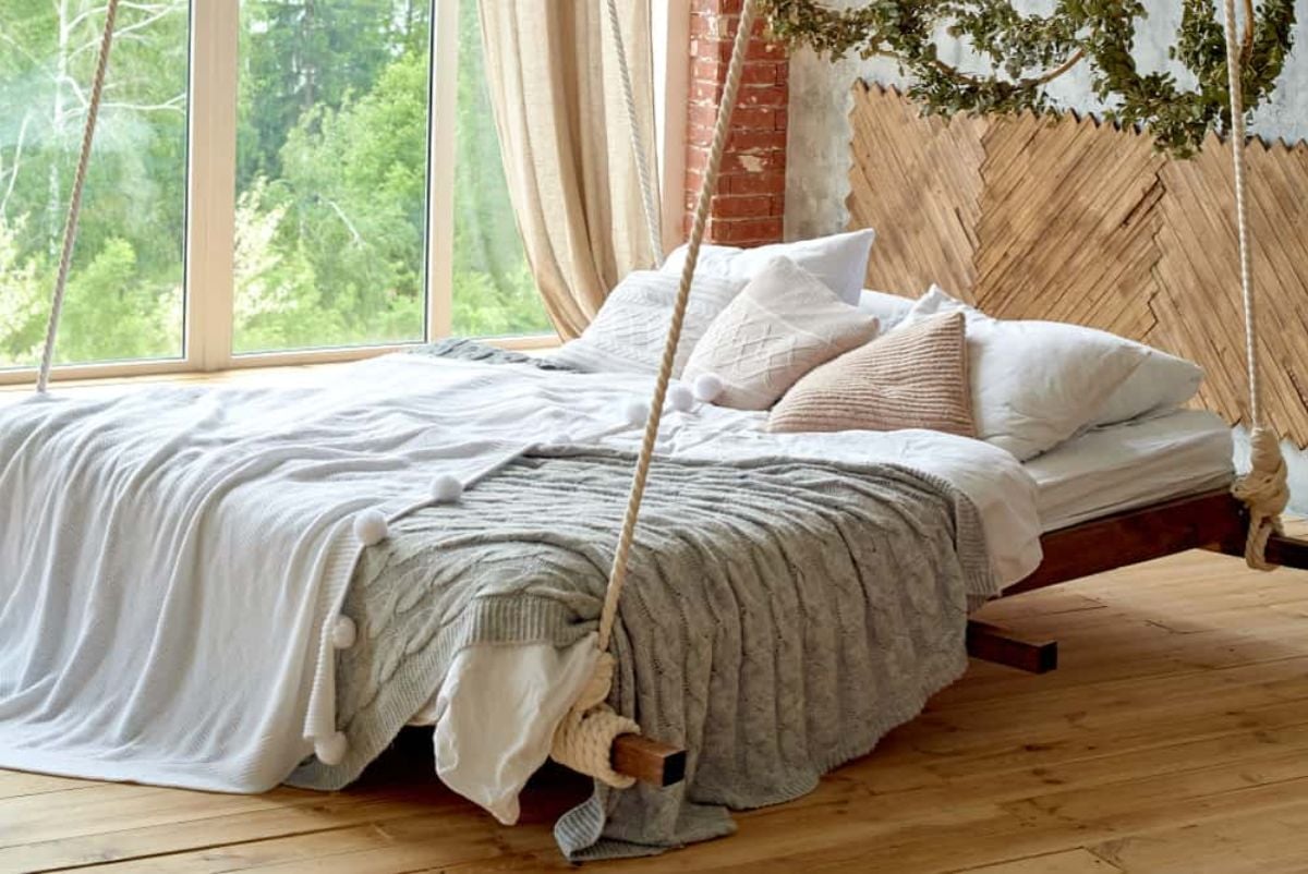 12 Futon Alternatives in 2023 (Pictures Included)