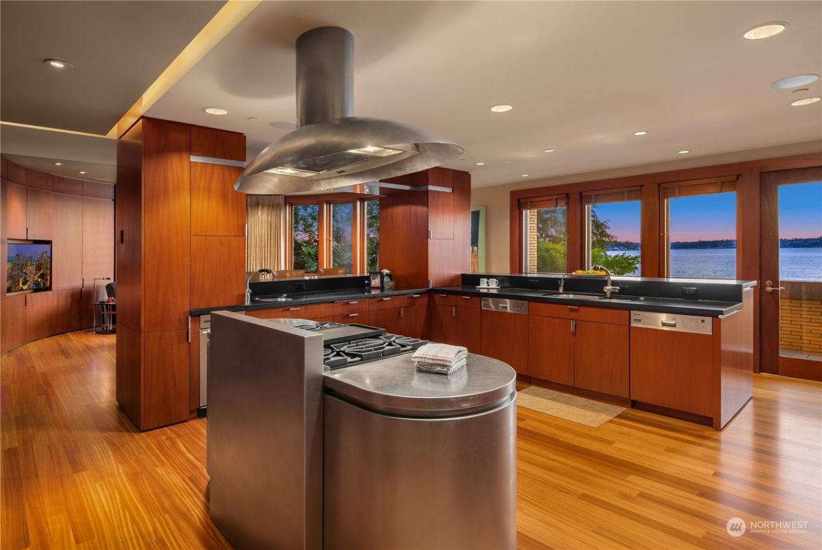 Cooking area in the kitchen