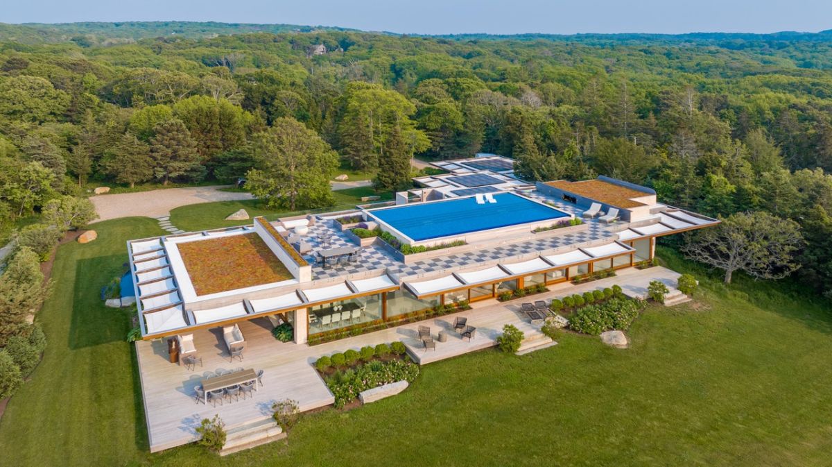 Aerial view of the mansion