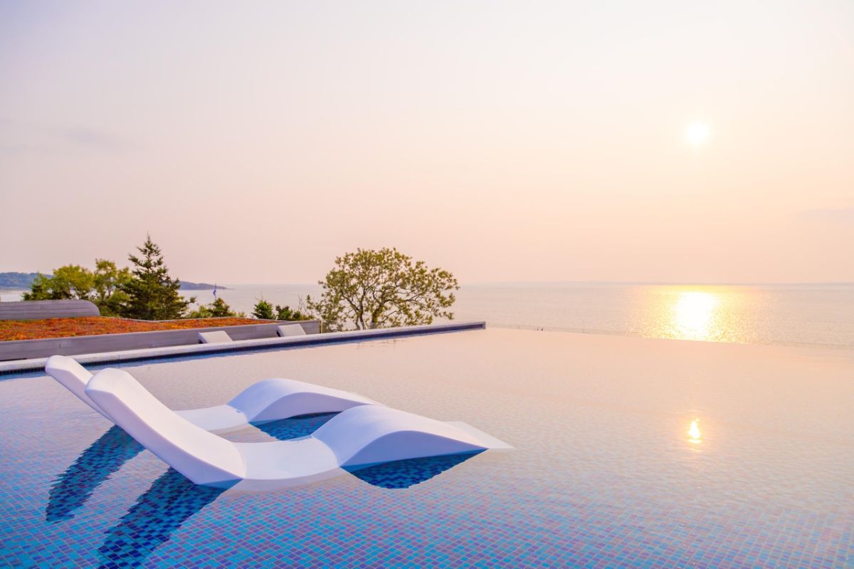 Infinity pool at the rooftop.