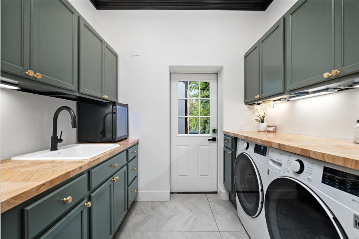 Mudroom