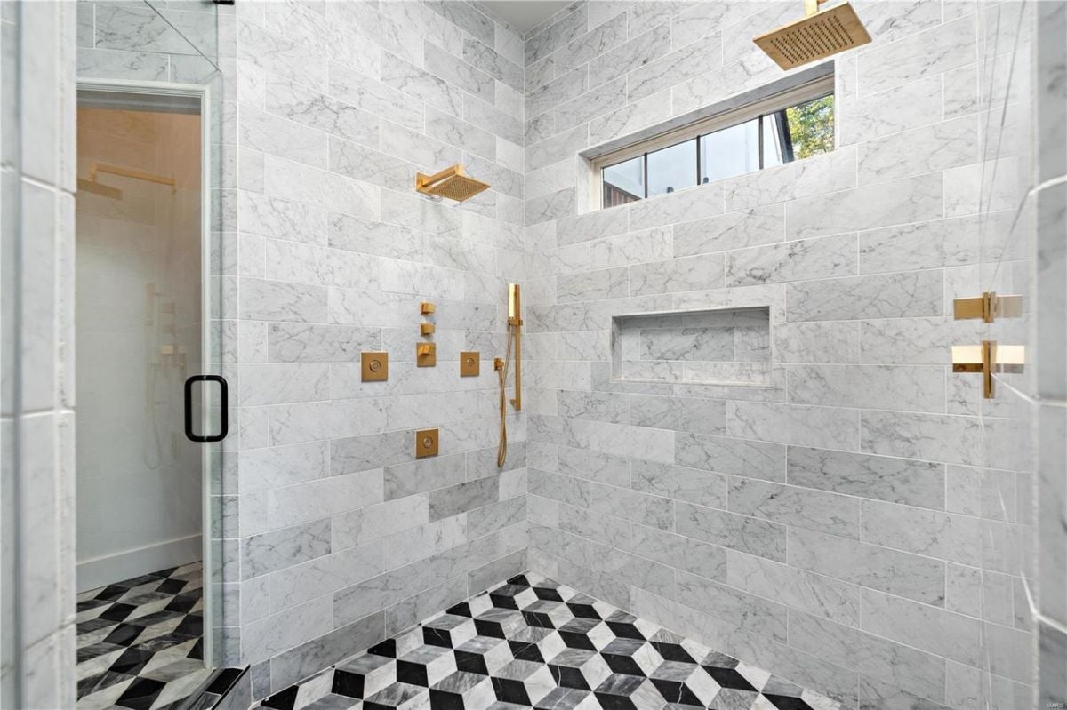 Shower area