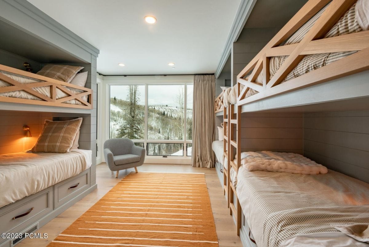 Double deck beds