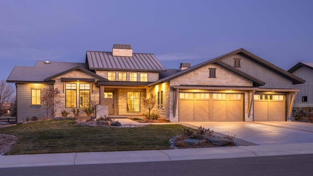 Single-Story Mountain 4-Bedroom Craftsman with 3-Car Garage and Lower Level Expansion