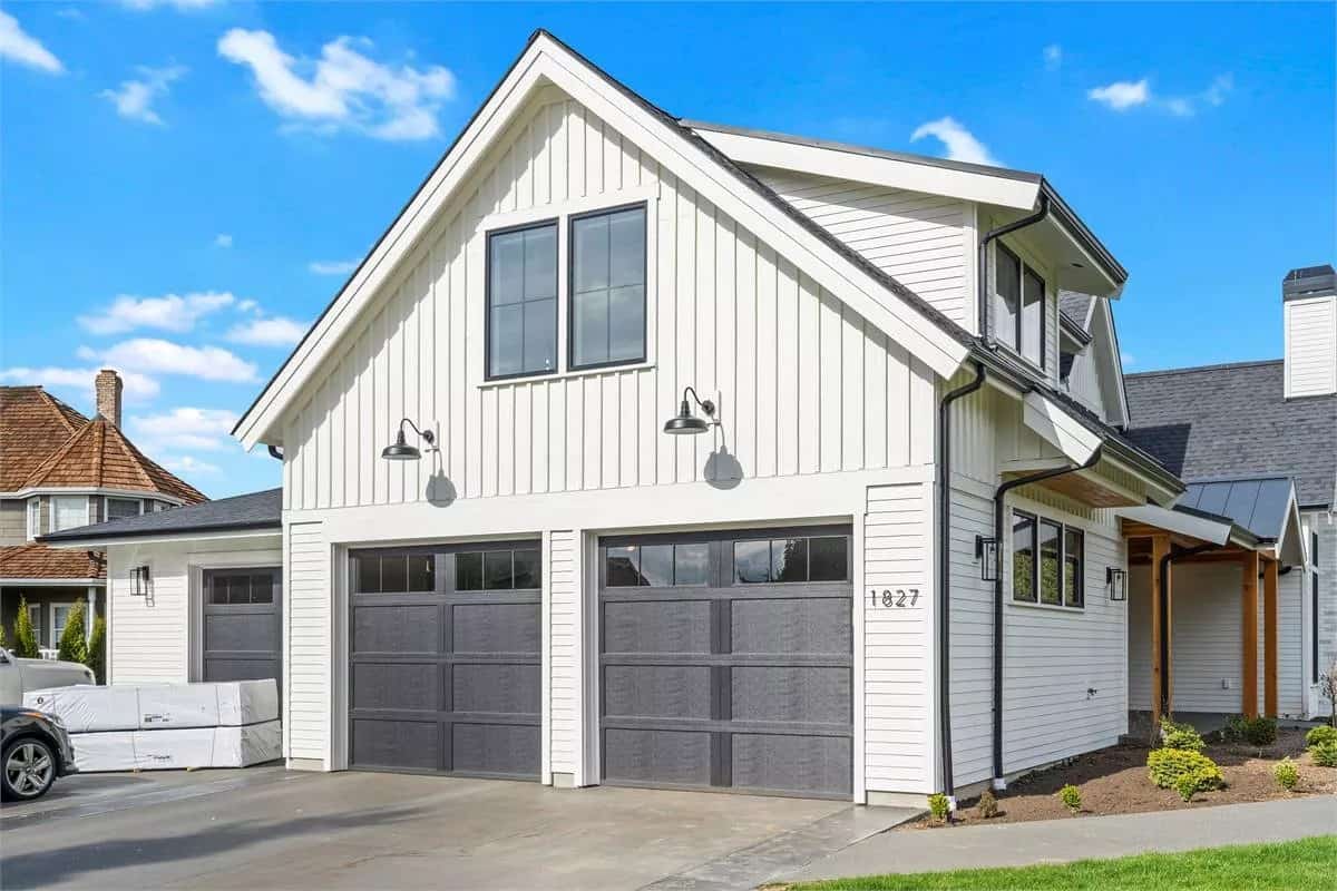 Left side view showcasing the side-loading garage.