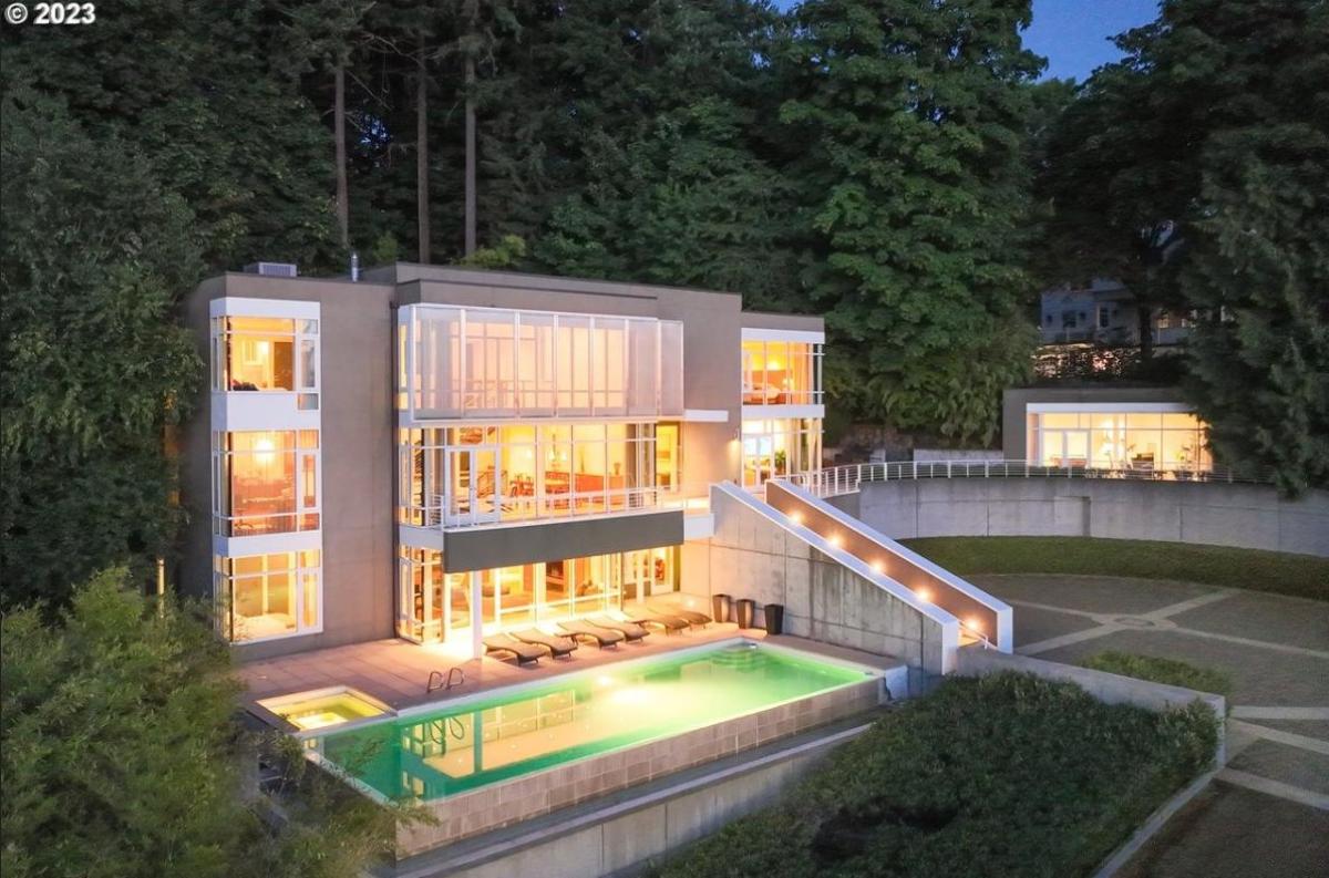 Aerial view of the 6,143 Sq. Ft. Property in Portland, OR.